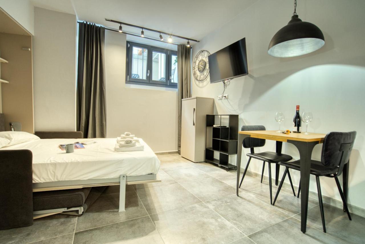 Italianflat - Angolino Dei Navigli Milaan Buitenkant foto